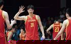 105:61中国男篮完胜！成功复仇菲律宾，官媒下场点名表扬这3人